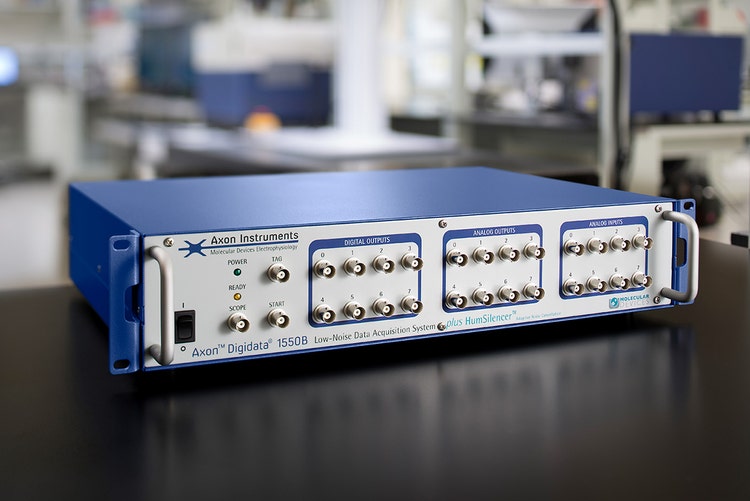 Axon Digidata 1550B à bruit de fond bas plus HumSilencer