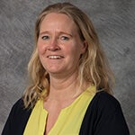 Maja Hoi, Responsable des comptes