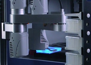 Automatisation de laboratoire pour le criblage de clones haut débit